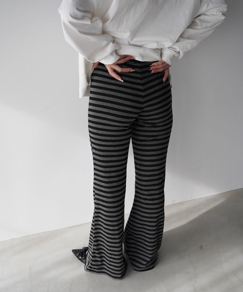 SANSeLF（サンセルフ）の「【SANSeLF】ボーダー柄フレアパンツ saw25a083（その他パンツ・レディース・グレー・FREE）」の5枚目の写真