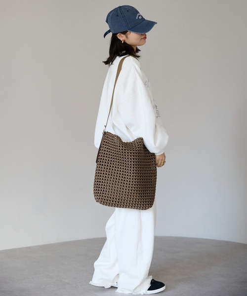 &MARKS(アンドマークス)の「N26【メッシュ×本革】ショルダーバッグ(ショルダーバッグ・レディース・ブラック/グレー/シャンパン/ブラウン・FREE)」の13枚目の写真