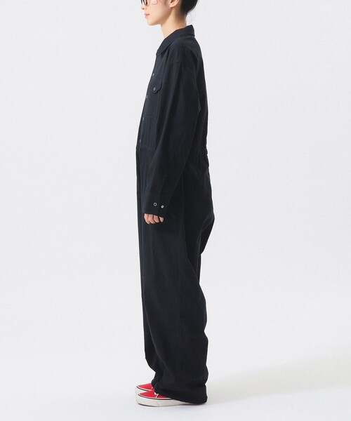 BEAMS BOY(ビームスボーイ)の「ユーケー ボイラースーツ(つなぎ/オールインワン・レディース・ベージュ/ネイビー・1/2)」の7枚目の写真