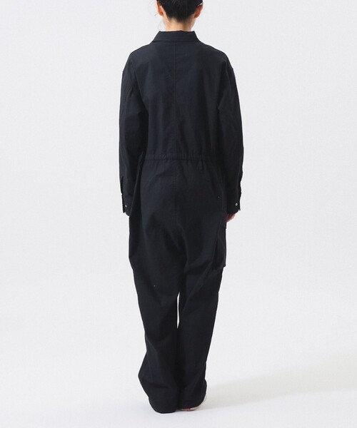BEAMS BOY(ビームスボーイ)の「ユーケー ボイラースーツ(つなぎ/オールインワン・レディース・ベージュ/ネイビー・1/2)」の8枚目の写真
