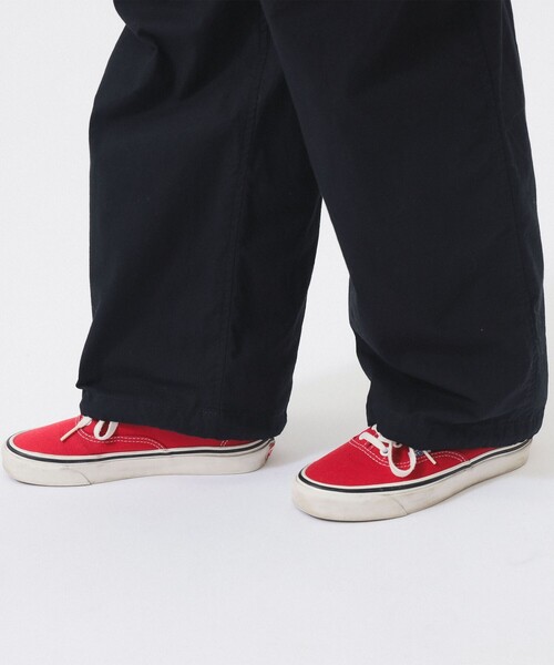 BEAMS BOY(ビームスボーイ)の「ユーケー ボイラースーツ(つなぎ/オールインワン・レディース・ベージュ/ネイビー・1/2)」の11枚目の写真