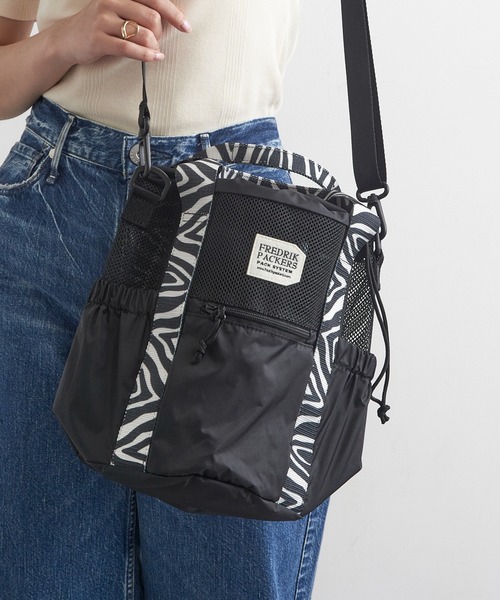 FREDRIK PACKERS(フレドリックパッカーズ)の「【FREDRIK PACKERS】≪別注≫COLUMN TOTE ショルダーバッグ/手提げトート/巾着(ショルダーバッグ・レディース・レオパード/ブラック系1/ブラック系2・FREE)」の15枚目の写真