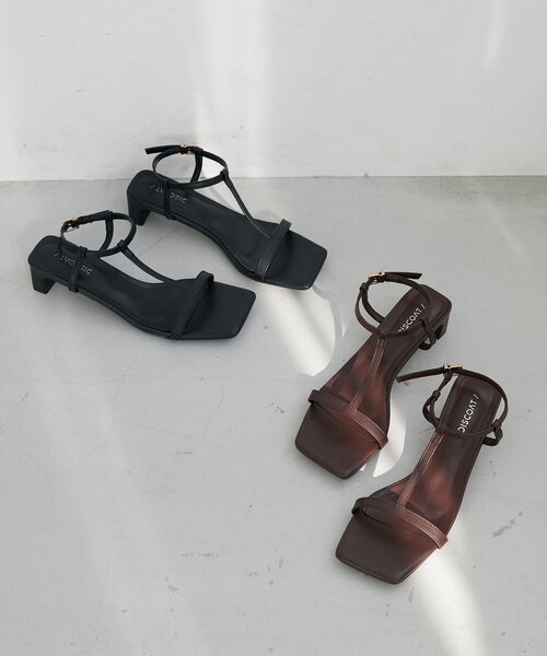 DISCOAT(ディスコート)の「Tストラップサンダル(サンダル・レディース・ブラック/ブラウン・MEDIUM/LARGE)」の9枚目の写真