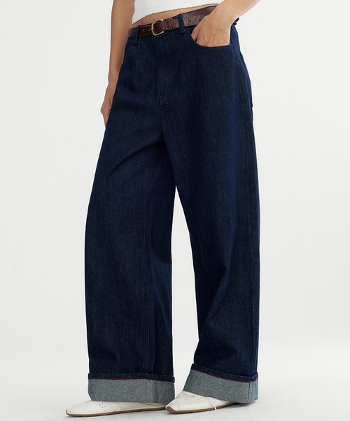 Bie(ビエ)の「インディゴ ワイドデニムパンツ(デニムパンツ・レディース・ブルー・M/S/L)」の2枚目の写真
