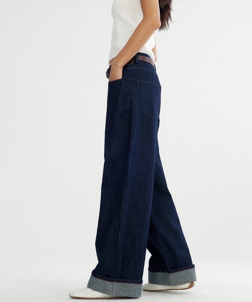 Bie(ビエ)の「インディゴ ワイドデニムパンツ(デニムパンツ・レディース・ブルー・M/S/L)」の12枚目の写真