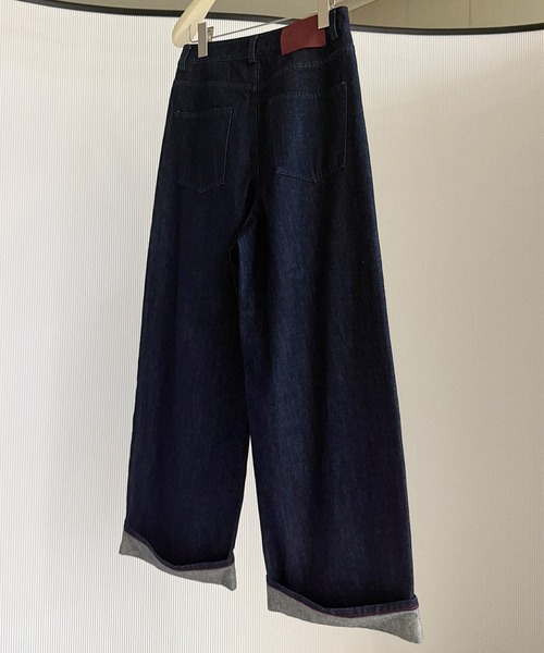 Bie(ビエ)の「インディゴ ワイドデニムパンツ(デニムパンツ・レディース・ブルー・M/S/L)」の17枚目の写真