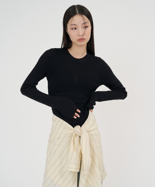 NUJOH(ヌゾ)の「Soft Sheer Crew Top / ソフトシアークルートップ(Tシャツ/カットソー・レディース・チャコールグレー/アイボリー/ブラック/イエロー・FREE)」の12枚目の写真