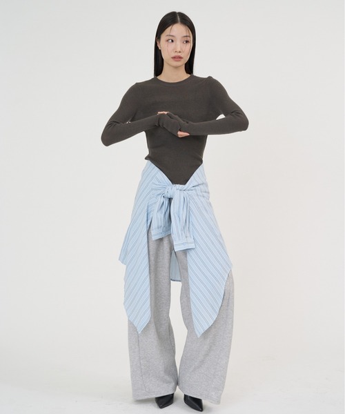 NUJOH(ヌゾ)の「Soft Sheer Crew Top / ソフトシアークルートップ(Tシャツ/カットソー・レディース・チャコールグレー/アイボリー/ブラック/イエロー・FREE)」の22枚目の写真