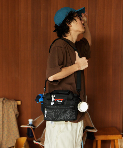 NANGA(ナンガ)の「NANGA × FREAK'S STORE/ナンガ × フリークスストア 別注 SOFT COOLER 5L ソフトクーラー 5L(アウトドアグッズ・メンズ・グレー/ブラック/その他9・ONE SIZE)」の12枚目の写真