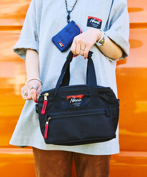 NANGA（ナンガ）の「NANGA × FREAK'S STORE/ナンガ × フリークスストア 別注 SOFT COOLER 5L ソフトクーラー 5L（アウトドアグッズ・メンズ・グレー/ブラック・ONE SIZE）」の13枚目の写真