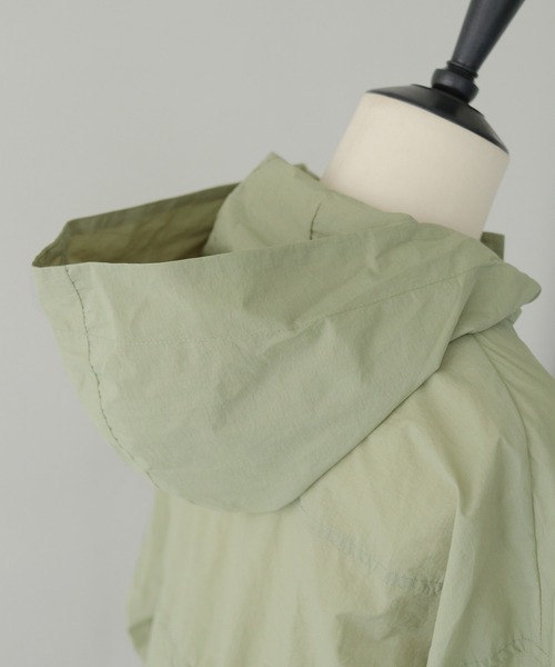 CLEIO（クレイオ）の「【CLEIO】-春アウター- セミシアーフード付きブルゾン SEMI-SHEER HOODED BLOUSON（その他アウター・レディース・ベージュ/グリーン系その他/ネイビー・FREE）」の7枚目の写真