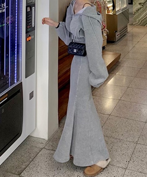 meJane（ミージェーン）の「ストレッチコーデュロイ ジップアップパーカー × マーメイドロングスカート セットアップ（セットアップ・レディース・グレー/オフホワイト/ブラック・FREE）」の4枚目の写真