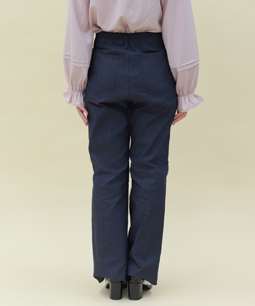 axes femme POETIQUE(アクシーズファムポエティック)の「レースフリルデニムPT(その他パンツ・レディース・インディゴブルー/ワンウォッシュ/ベージュ・MEDIUM)」の6枚目の写真