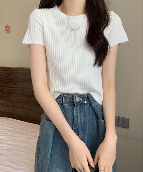 kirakiraShop(キラキラショップ)の「オンオフ使える万能リブニット。半袖 リブ サマーニット(ニット/セーター・レディース・グレー/ブラック/ホワイト/ベージュ/イエロー/パープル・FREE)」の1枚目の写真
