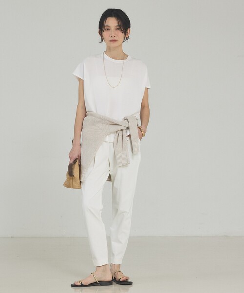 qualite(カリテ)の「【接触冷感】レーヨンストレッチフレンチ/春服/夏服/オフィスカジュアル/セットアップ対応(ニット/セーター・レディース・グレー/オフホワイト/チャコールグレー・フリー)」の12枚目の写真