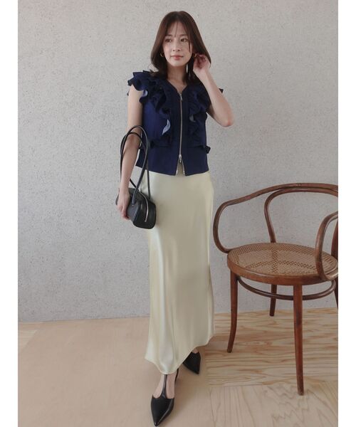 LAGUNAMOON(ラグナムーン)の「WZIPフリルブラウス(シャツ/ブラウス・レディース・ブラック/ブルー/ブラウン/ホワイト・FREE)」の4枚目の写真