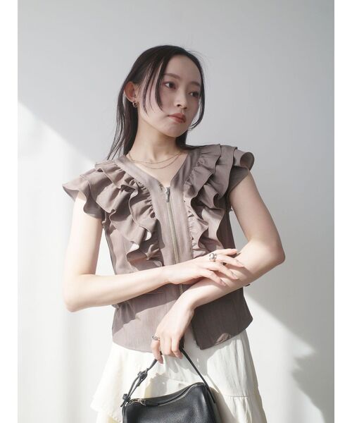 LAGUNAMOON(ラグナムーン)の「WZIPフリルブラウス(シャツ/ブラウス・レディース・ブラック/ブルー/ブラウン/ホワイト・FREE)」の7枚目の写真