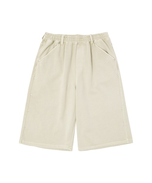 HUF(ハフ)の「STUDDED 3/4 FLEECE PANT(スウェットパンツ・メンズ・ベージュ/ブラック/レッド・S/XL/M/L/XXL)」の2枚目の写真