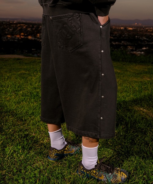 STUDDED 3/4 FLEECE PANT（スウェットパンツ）｜HUF（ハフ）の