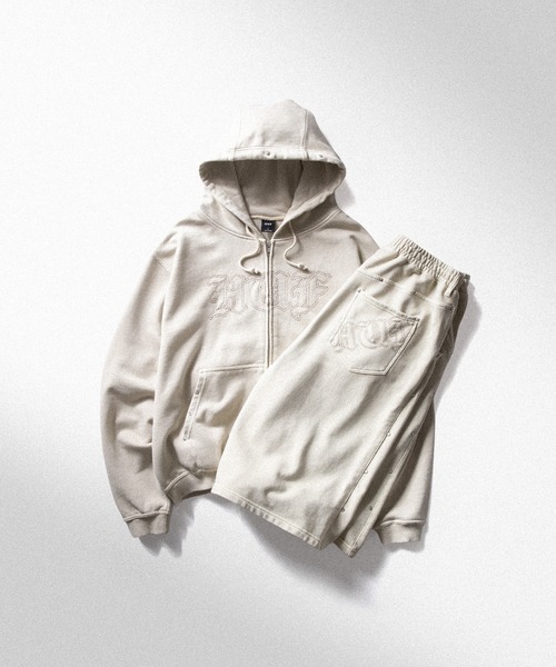 HUF(ハフ)の「STUDDED 3/4 FLEECE PANT(スウェットパンツ・メンズ・ベージュ/ブラック/レッド・S/XL/M/L/XXL)」の8枚目の写真