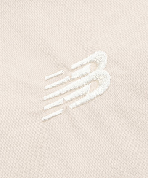 NEW BALANCE(ニューバランス)の「タスランナイロンウーブンジャケット(ブルゾン・レディース・ベージュ/ミント・SMALL/MEDIUM/LARGE/X-LARGE)」の12枚目の写真