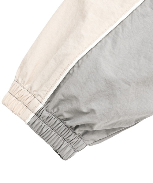 NEW BALANCE(ニューバランス)の「タスランナイロンウーブンジャケット(ブルゾン・レディース・ベージュ/ミント・SMALL/MEDIUM/LARGE/X-LARGE)」の15枚目の写真