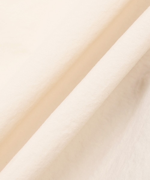 NEW BALANCE(ニューバランス)の「タスランナイロンウーブンジャケット(ブルゾン・レディース・ベージュ/ミント・SMALL/MEDIUM/LARGE/X-LARGE)」の17枚目の写真