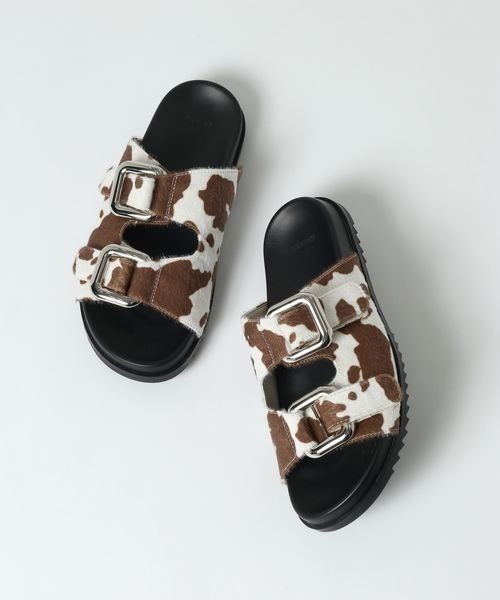 JEANASIS(ジーナシス)の「バックルベルトスライドサンダル/666209(サンダル・レディース・ホワイト系その他/アイボリー/ブラック・LARGE/MEDIUM)」の1枚目の写真