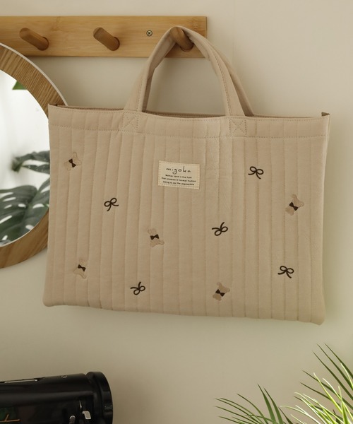 FUNALIVE(ファンアライブ)の「migoka ミゴカ レッスントートバッグ キルティング 刺繍(トートバッグ・レディース・ピンク/ベージュ・FREE)」の8枚目の写真