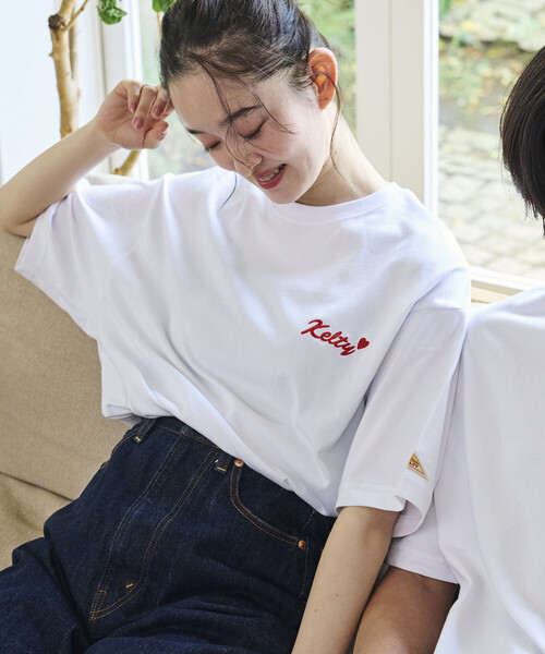 FREAK'S STORE(フリークスストア)の「限定展開 KELTY×FREAK'S STORE ケルティ 別注 ビッグシルエット ロゴワンポイント ハート刺繍 クルーネックTシャツ UVカット 接触冷感 吸水速乾(Tシャツ/カットソー・メンズ・ブラック/ネイビー/ピンク/ホワイト/杢グレー・SMALL/LARGE/MEDIUM)」の7枚目の写真