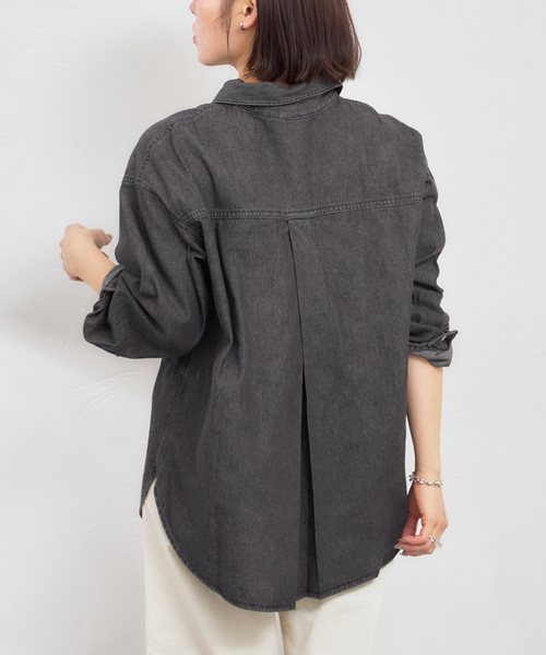U by SPICK&SPAN（ユーバイスピックアンドスパン）の「SOMETHING / サムシング BIG DENIM SHIRTS L/S（シャツ/ブラウス・レディース・ブラック系その他/ブルー・FREE）」の5枚目の写真