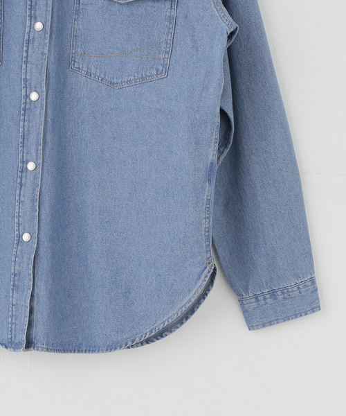 U by SPICK&SPAN（ユーバイスピックアンドスパン）の「SOMETHING / サムシング BIG DENIM SHIRTS L/S（シャツ/ブラウス・レディース・ブラック系その他/ブルー・FREE）」の18枚目の写真
