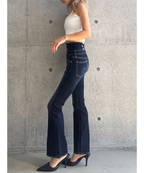 GYDA(ジェイダ)の「【TINY低身長さん向け】ハイウエストBACKクロスフレアパンツ(デニムパンツ・レディース・インディゴブルー/ブラック/ライトブルー・SMALL/X-SMALL/MEDIUM)」の20枚目の写真