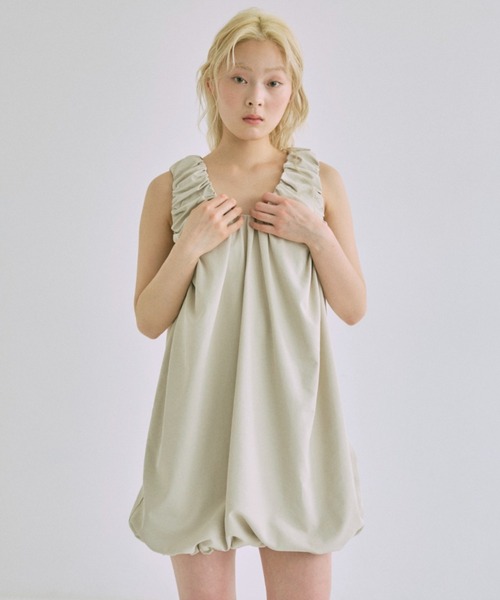 EN NEUME(エンノイム)の「Twill Balloon Gather Mini Dress(ワンピース・レディース・ブラック/ライトベージュ/ブラウン・FREE)」の1枚目の写真