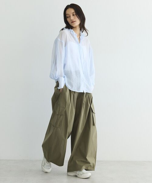 GARAGE OF GOOD CLOTHING（ガレージオブグッドクロージング）の「フリルカラーブラウス（シャツ/ブラウス・レディース・ブラック/サックスブルー/オフホワイト・FREE）」の22枚目の写真