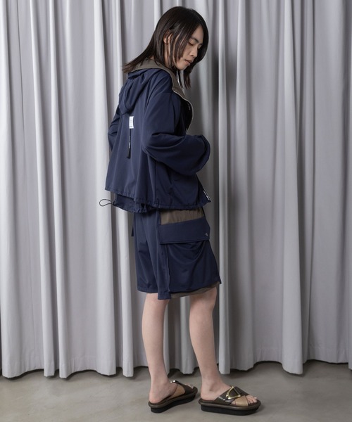 MARECHAL TERRE（マルシャルテル）の「【 機能素材】ラッシュガードフーディ（パーカー・レディース・ライトグレー/ブラック/ネイビー/チャコールグレー・MEDIUM）」の17枚目の写真