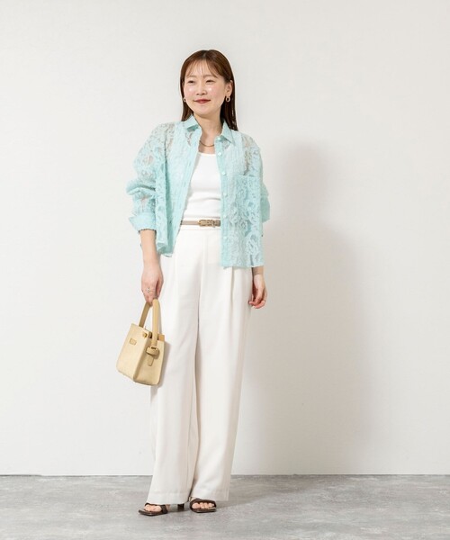 NOLLEY’S Sophi（ノーリーズソフィ）の「ウォッシャブルワッシャーオーガンジーカットジャガードショートシャツ（シャツ/ブラウス・レディース・ホワイト/ミント・38）」の3枚目の写真