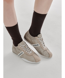 INTHESTAR（インザスター）の「IS_26002 シルクテクスチャースニーカー_ベージュ（スニーカー）」