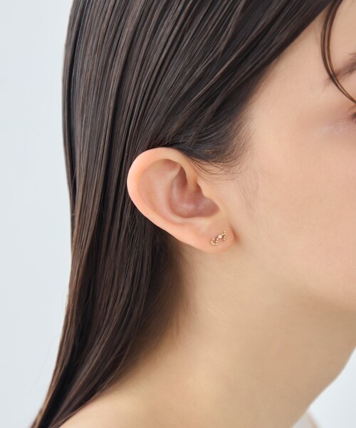 ete（エテ）の「[ゾディアック] K10YG ダイヤモンド ピアス /さそり座（ピアス（片耳用）・レディース・イエローゴールド・FREE）」の4枚目の写真