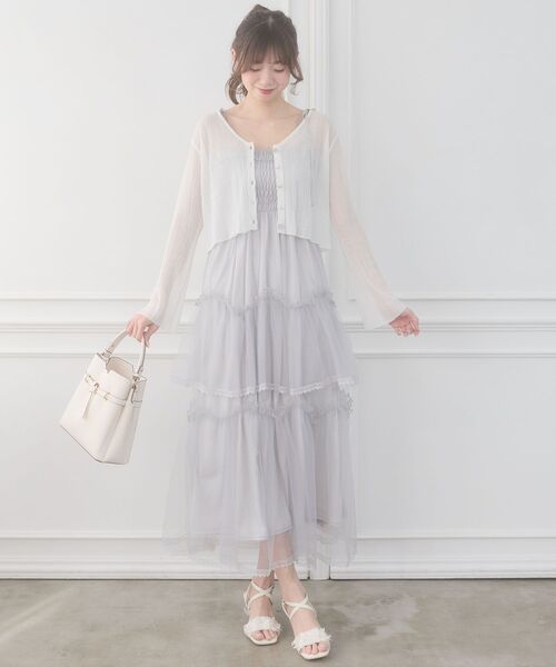MAJESTIC LEGON（マジェスティックレゴン）の「ビジューボタンシアーカーディガン（ニット/セーター・レディース・アイボリー/ブルー/オフホワイト/ピンク/ネイビー・MEDIUM）」の7枚目の写真