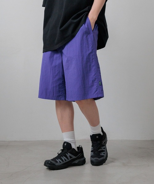 LOWRYS FARM（ローリーズファーム）の「SETUP可能【LFM(U)】ナイロンイージーショーツ／Ｐ　 670621（その他パンツ・メンズ・ブラック/チャコールグレー/パープル・LARGE/MEDIUM）」の3枚目の写真