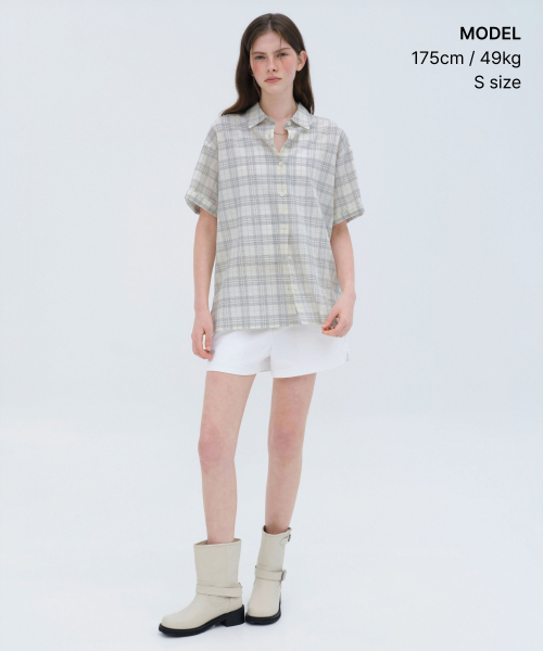 MUSINSA STANDARD WOMAN（ムシンサスタンダードウーマン）の「ウィメンズオーバーサイズクリンクルチェック半袖シャツ[アイボリー]（シャツ/ブラウス・レディース・その他・X-SMALL/SMALL/MEDIUM/LARGE）」の2枚目の写真