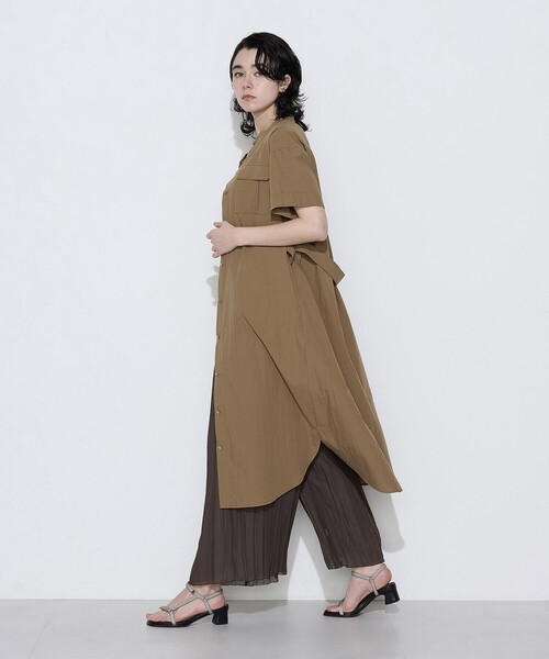 K.T KIYOKO TAKASE（キヨコタカセ）の「タイプライター ロングシャツドレス（ワンピース・レディース・ネイビー/キャメル/チャコール・9号）」の17枚目の写真