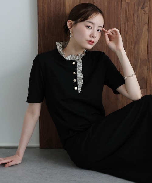 J by blue(ジェイバイブルー)の「フリルシャツドッキングワンピース(ワンピース・レディース・チャコールグレー/アイボリー/ブラック・MEDIUM)」の19枚目の写真