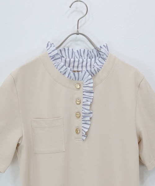 J by blue(ジェイバイブルー)の「フリルシャツドッキングワンピース(ワンピース・レディース・チャコールグレー/アイボリー/ブラック・MEDIUM)」の15枚目の写真