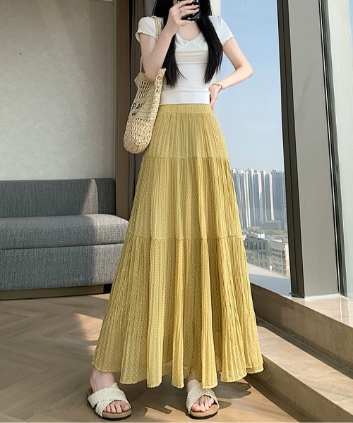 AMAJI（アマジ）の「ドット シフォン プリーツ スカート Aライン ロングスカート（スカート・レディース・イエロー/グリーン/ホワイト/ブラック・X-LARGE/LARGE/MEDIUM/SMALL）」の4枚目の写真