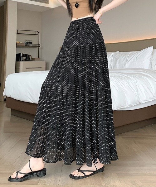 AMAJI（アマジ）の「ドット シフォン プリーツ スカート Aライン ロングスカート（スカート・レディース・イエロー/グリーン/ホワイト/ブラック・X-LARGE/LARGE/MEDIUM/SMALL）」の5枚目の写真