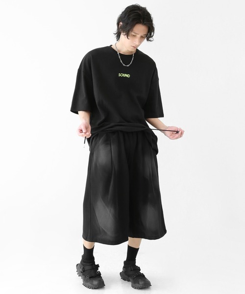 minsobi（ミンソビ）の「サウンドウェーブ グラフィック ビッグシルエット 半袖Tシャツ ユニセックス（Tシャツ/カットソー・メンズ・ブラック/ホワイト/グレー・FREE）」の7枚目の写真