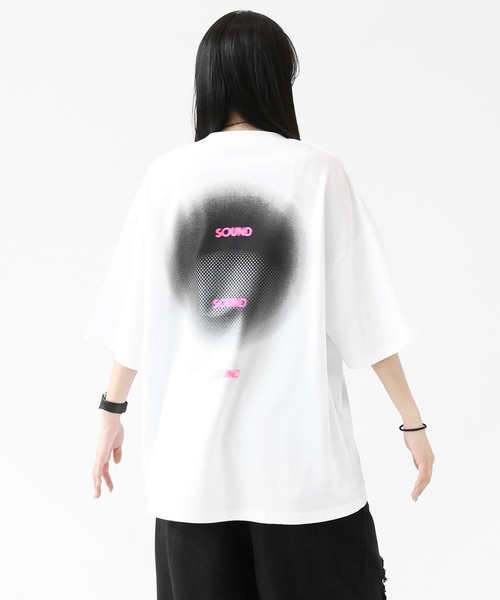 minsobi（ミンソビ）の「サウンドウェーブ グラフィック ビッグシルエット 半袖Tシャツ ユニセックス（Tシャツ/カットソー・メンズ・ブラック/ホワイト/グレー・FREE）」の11枚目の写真