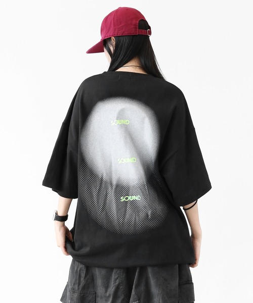 minsobi（ミンソビ）の「サウンドウェーブ グラフィック ビッグシルエット 半袖Tシャツ ユニセックス（Tシャツ/カットソー・メンズ・ブラック/ホワイト/グレー・FREE）」の19枚目の写真